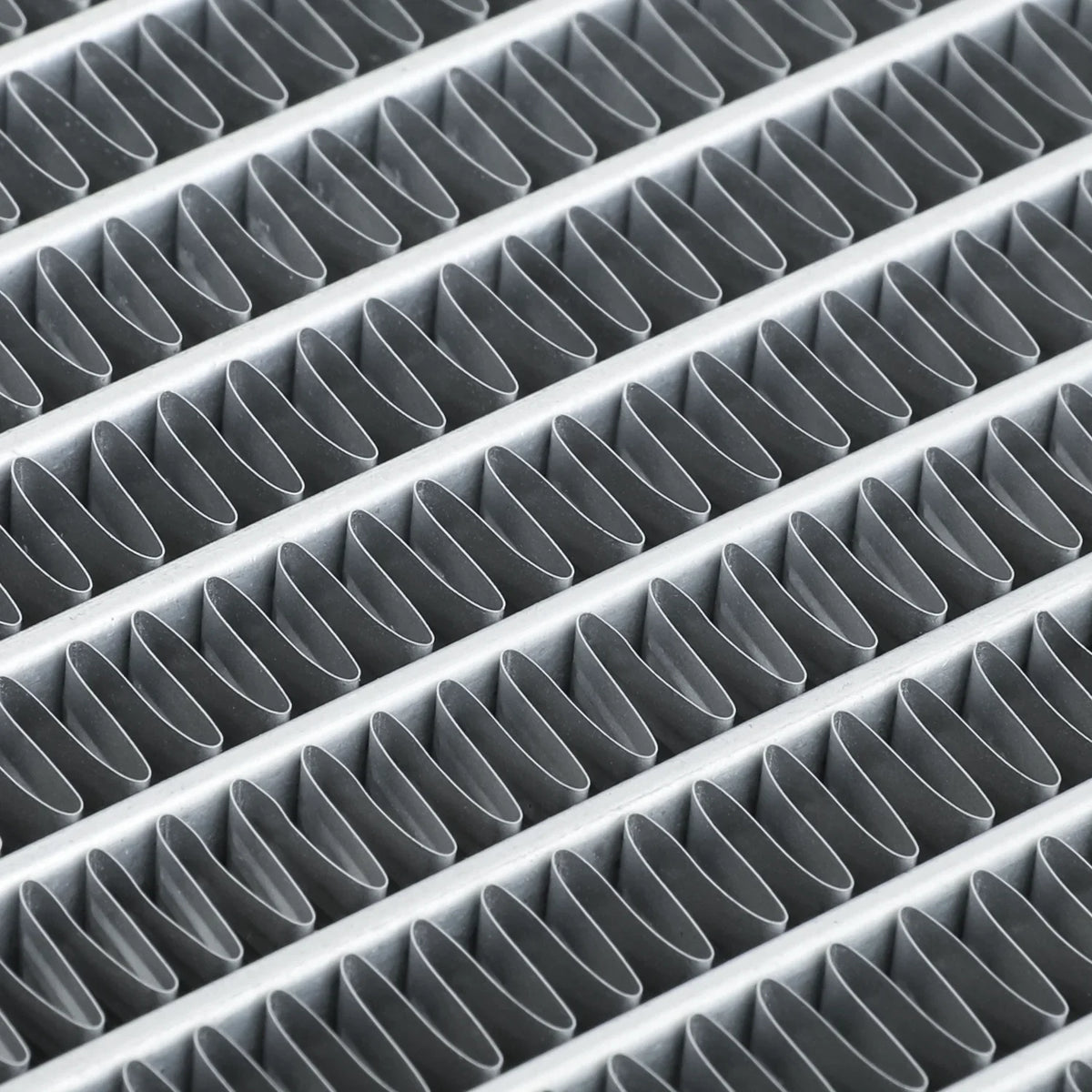 Magshion 2451 Aluminum Core Radiator OE Replacement for Sizeuzuki Aerio 2.0L/2.3L (2002-2007) AT